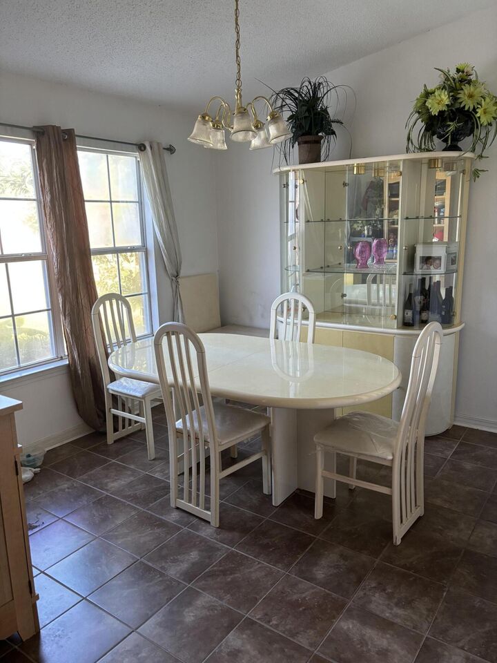 Property Photo: 109 Louise Drive FL 32536