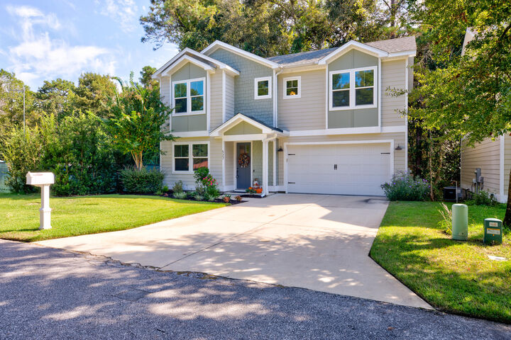 527 Maple Avenue  Niceville FL 32578 photo
