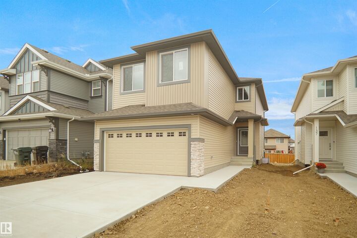 133 Sunland Way  Sherwood Park AB T8H 2Y7 photo