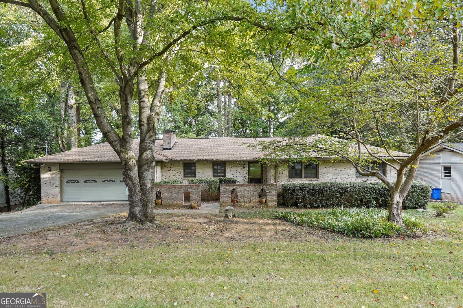 Property Photo: 3288 N Embry Circle GA 30341