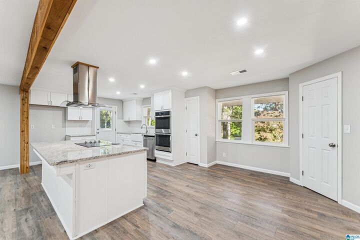 7500 Misty Lane  Pinson AL 35126 photo