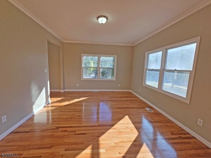 Property Photo: 720 Harvard Ave NJ 07080