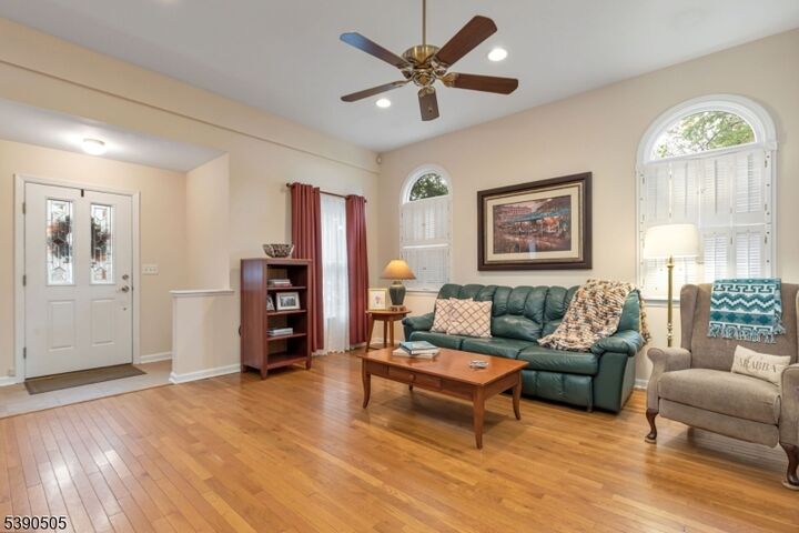 Property Photo: 9 Timberline Dr NJ 07023