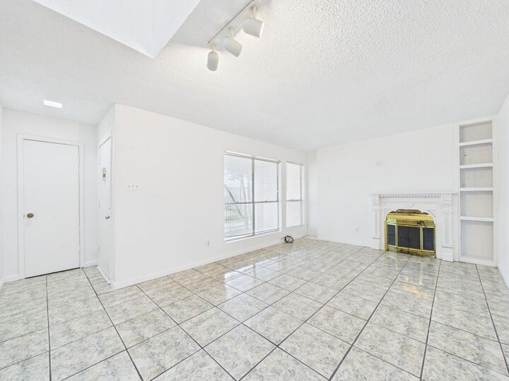 Property Photo:  781 Country Place Drive 2004  TX 77079 