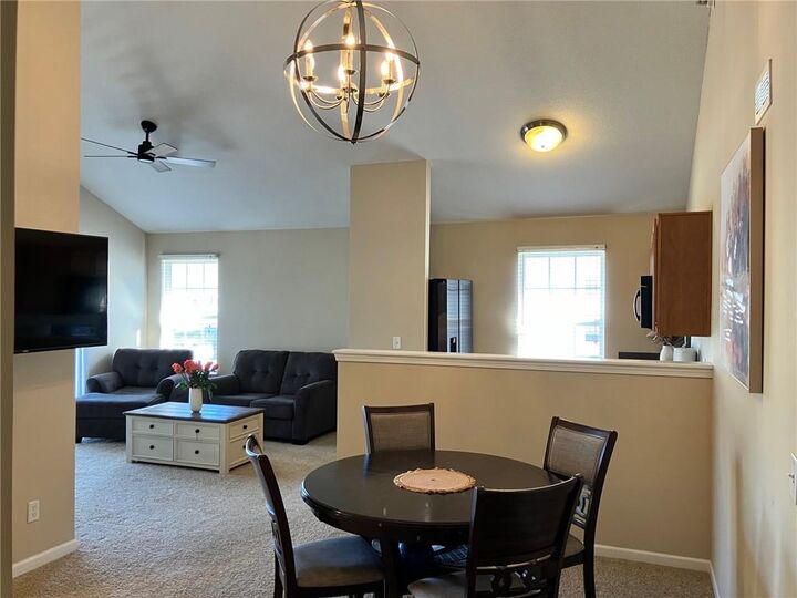Property Photo:  5500 NE 80th Terrace 3D  MO 64119 