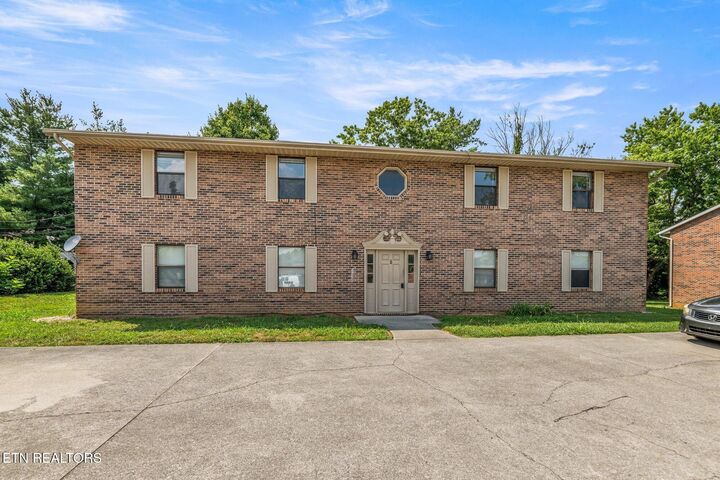 4809 Cannon Ridge Drive 3  Knoxville TN 37918 photo