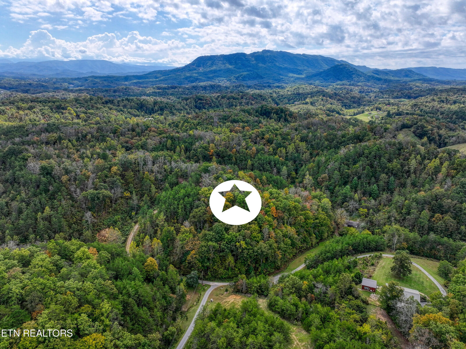 Property Photo: 2521 Audley Moore Rd TN 37876