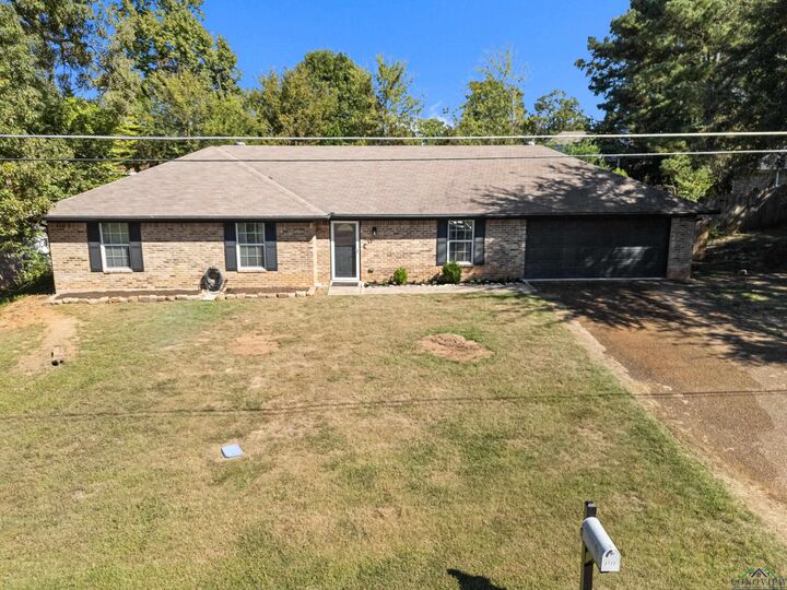 Property Photo: 3722 Mark Dr TX 75604