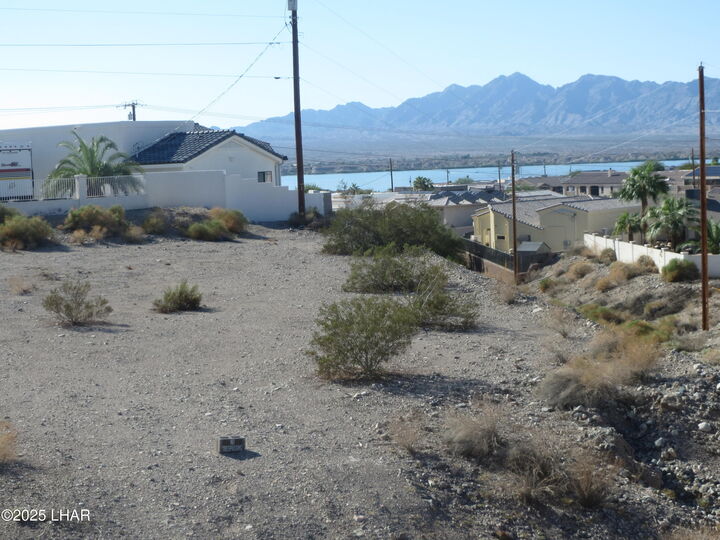 Property Photo: 1361 Tamarack Dr AZ 86404