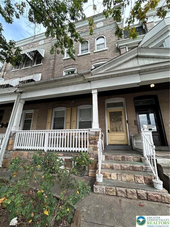 717 N 7th Street 3  Allentown City PA 18102 photo