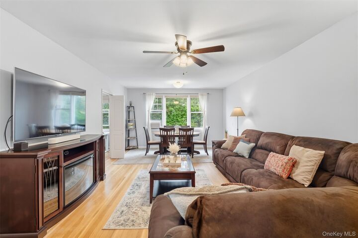Property Photo:  14 Soundview Avenue 12  NY 10606 