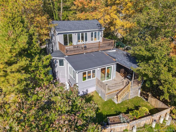 2 Erica Lane  Greenwood Lake NY 10925 photo