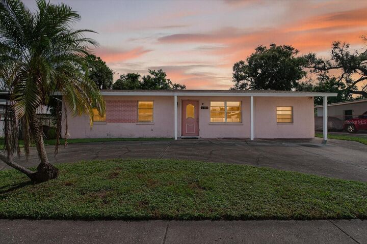 Property Photo: 2415 19th Street E FL 34208
