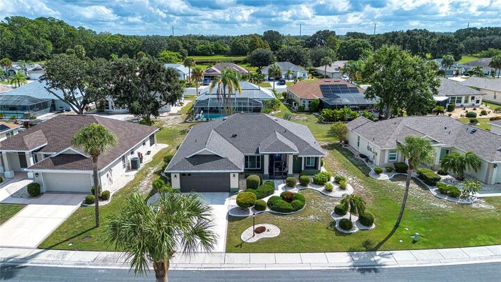 Property Photo: 2039 Prestancia Lane FL 33573