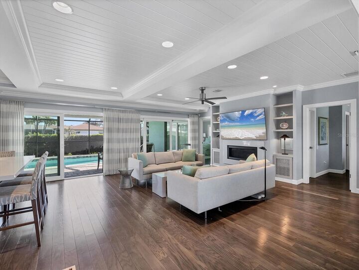 Property Photo: 510 Wedge Lane FL 34228