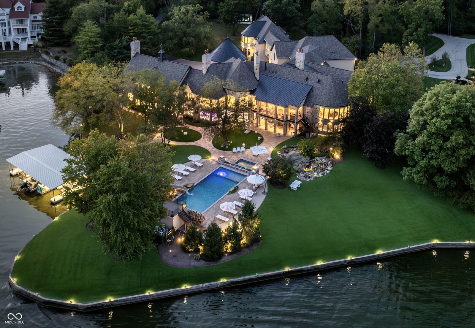 Property Photo:  10606 Brooks School Road  IN 46037 