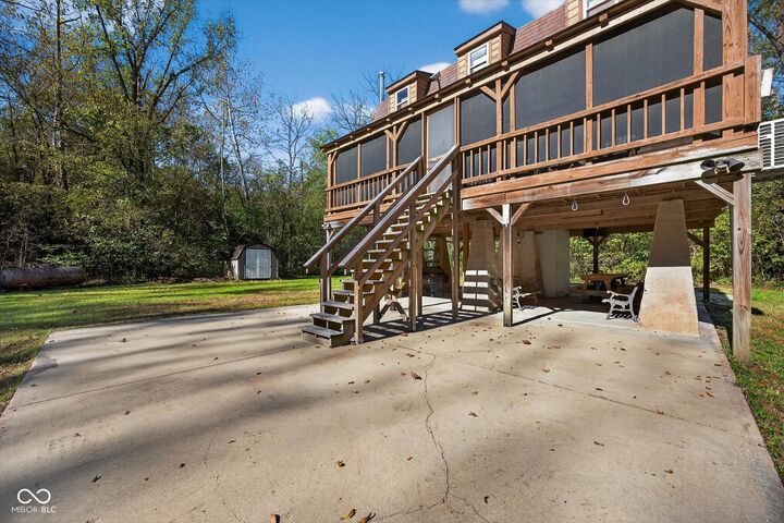 Property Photo: 2617 N Cr 990 Road IN 47471