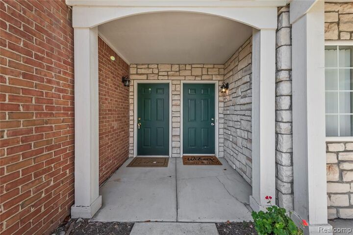 Property Photo:  54673 Marissa Way  MI 48316 5621