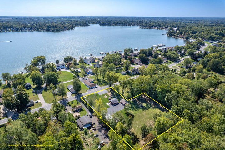 5568 Paw Paw Lake Road  Coloma MI 49038-9628 photo