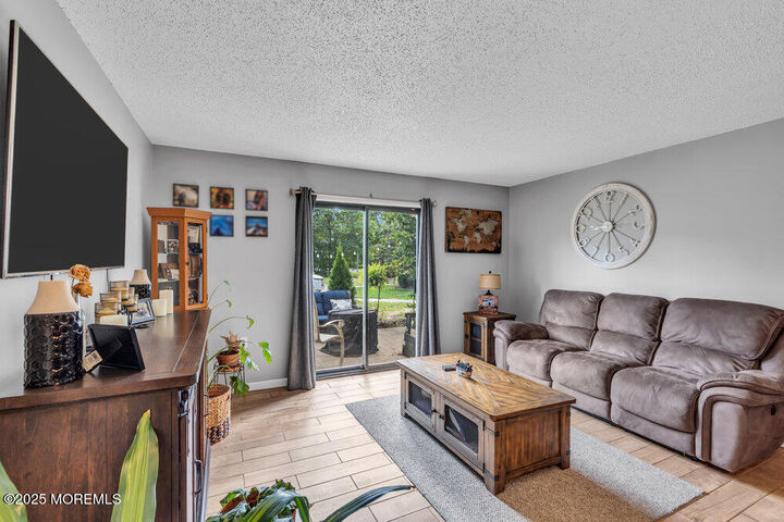 Property Photo: 1506 Jasmine Court NJ 08527
