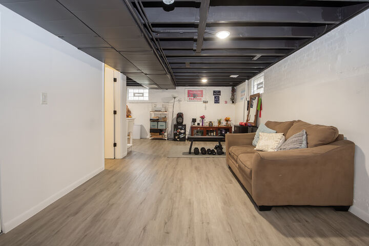 Property Photo: 5133 N Austin Avenue IL 60630