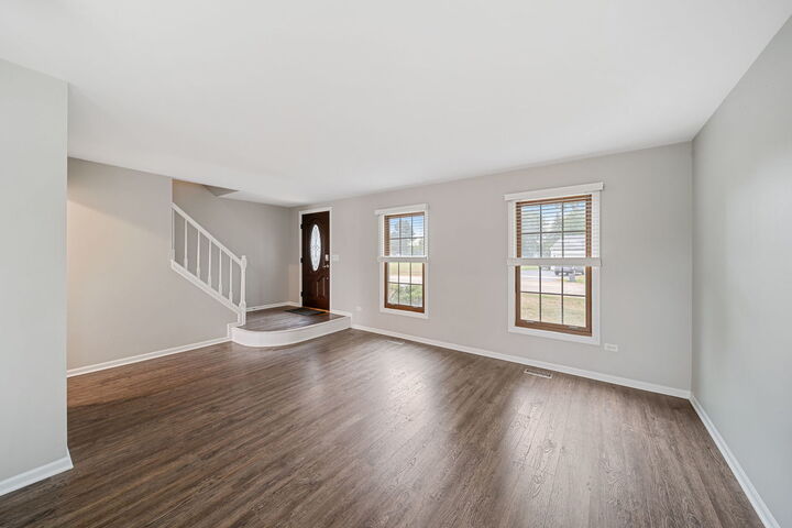 Property Photo: 2483 Lawson Boulevard IL 60031
