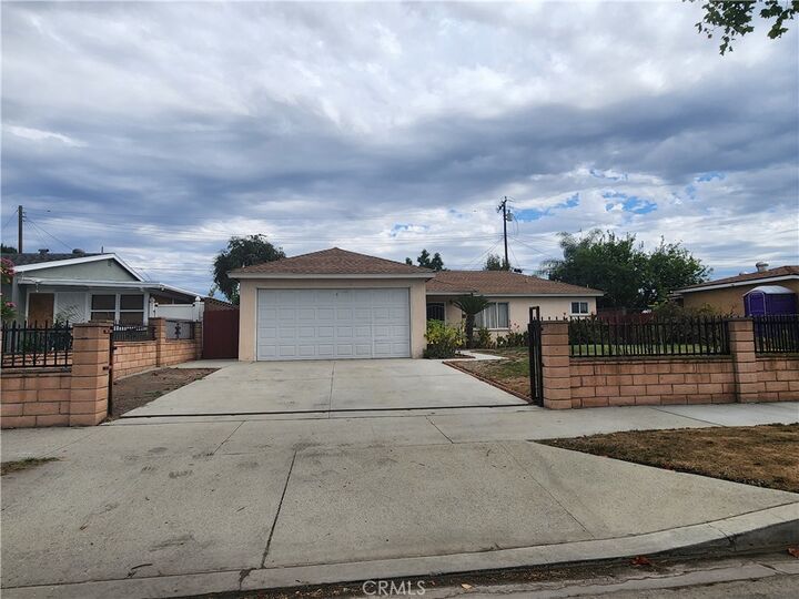 Property Photo: 2282 S Palomares CA 91766