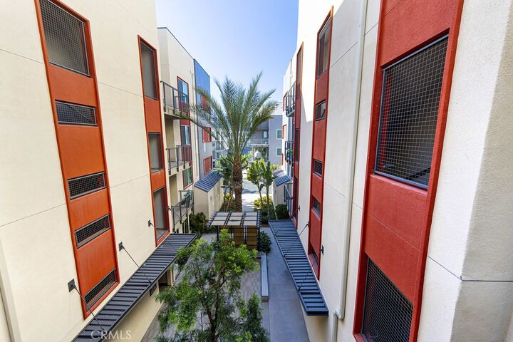 Property Photo: 202 Tribeca CA 92612