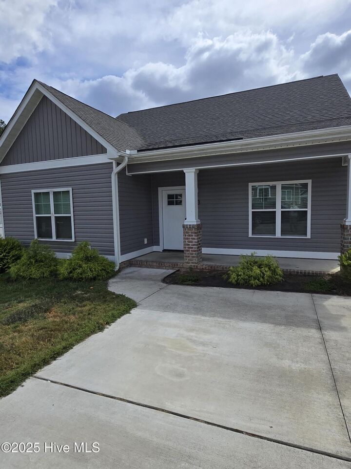 Property Photo: 103 Wildberry Drive NC 27804