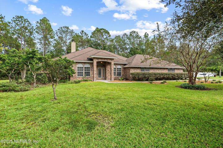 Property Photo:  11279 Saddle Crest Way  FL 32219 