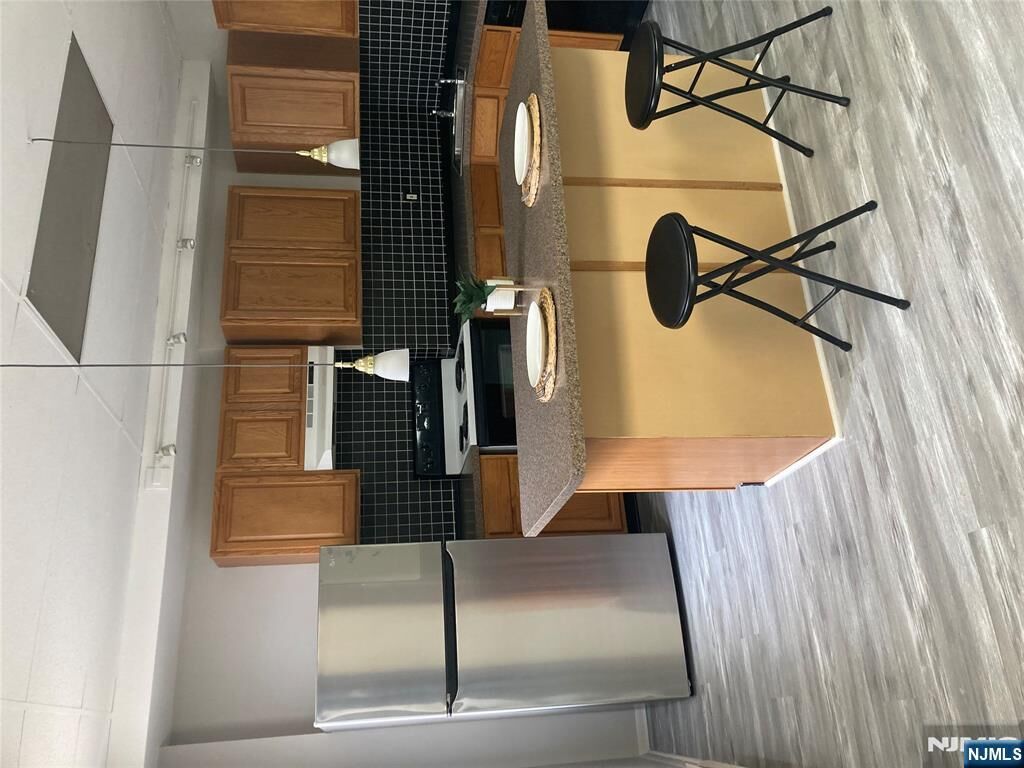 Property Photo:  1255 Paterson Plank Road 2R  NJ 07094 