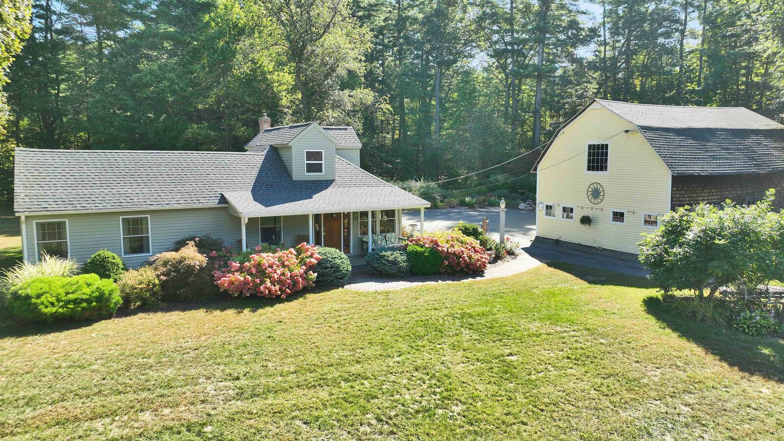 Property Photo: 11 Charles Bancroft Highway NH 03052