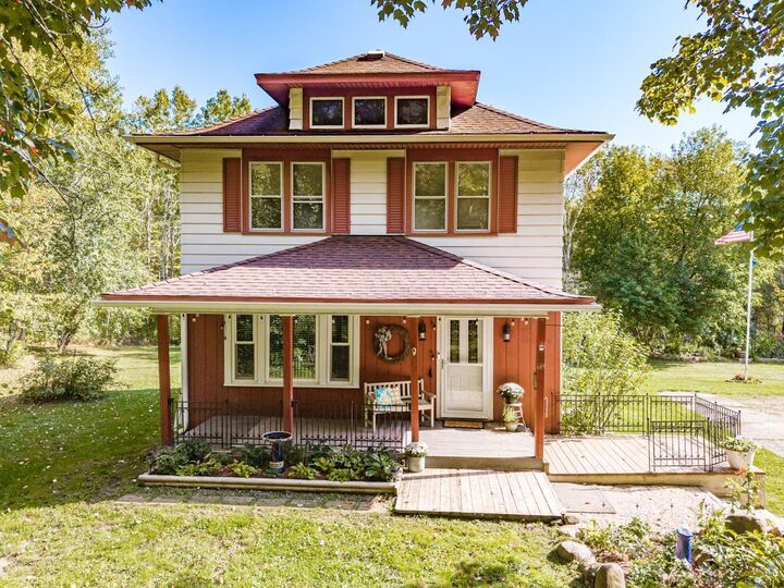 Property Photo:  376 Freeman Road  MN 55720 