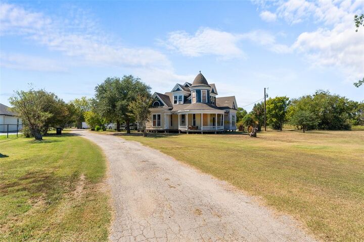 1724 Zagota Crossing Road  Terrell TX 75161 photo