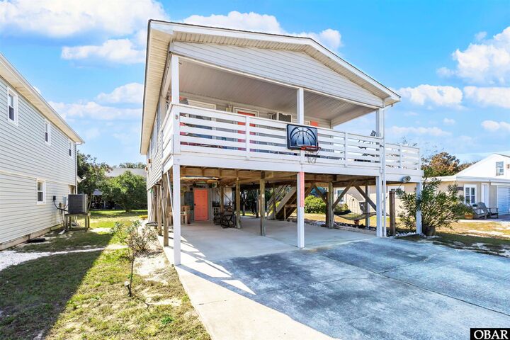 Property Photo: 307 W Avalon Drive NC 27948