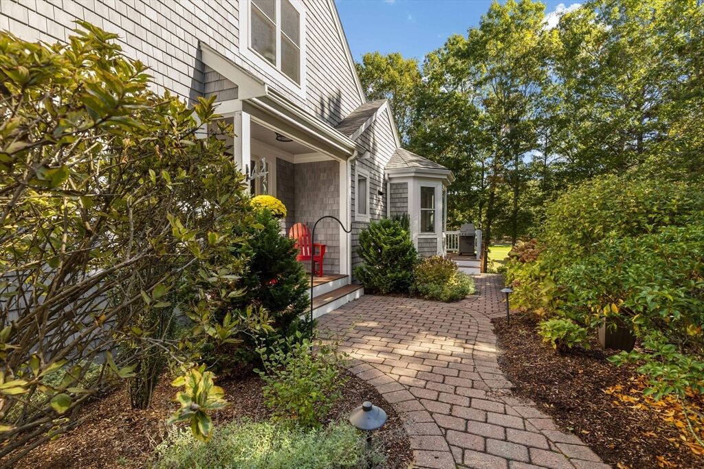 Property Photo:  30 Dillingham Way 30  MA 02360 