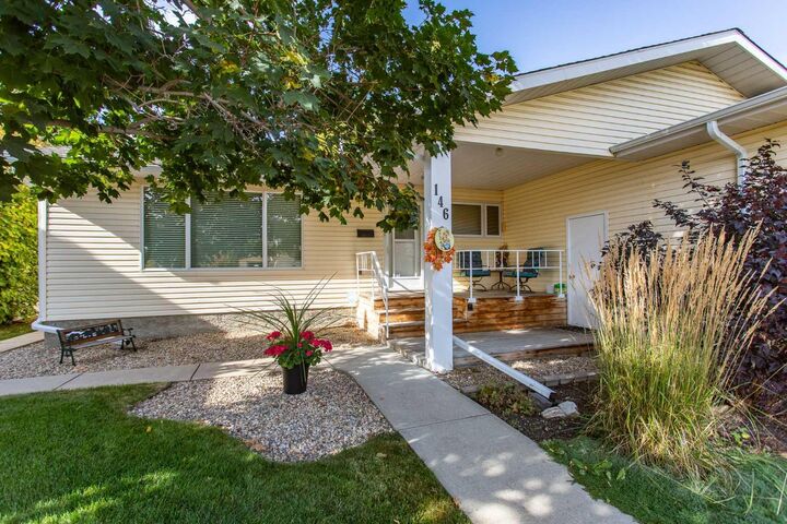 146 Welton Crescent  Red Deer AB T4N 6B3 photo