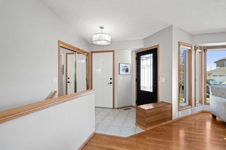 Property Photo: 177 Hidden Vale Close NW AB T3A 5C7