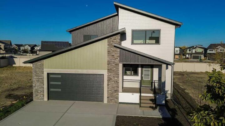 62 Eaton Crescent  Red Deer AB T4P 3C9 photo