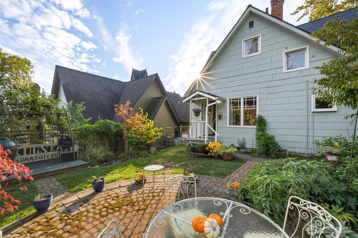 Property Photo: 1131 16th Street WA 98225