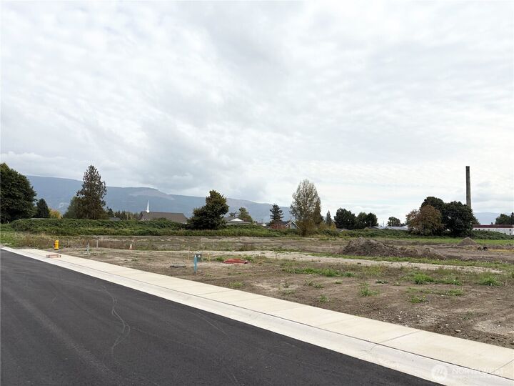 Property Photo:  401 W 4th Street  WA 98247 