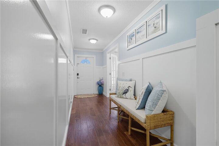 Property Photo:  676 Royal Palm Place  FL 32960 