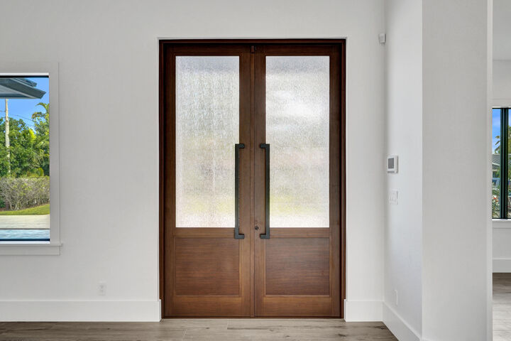 Property Photo: 4451 NE 27th Terrace FL 33064