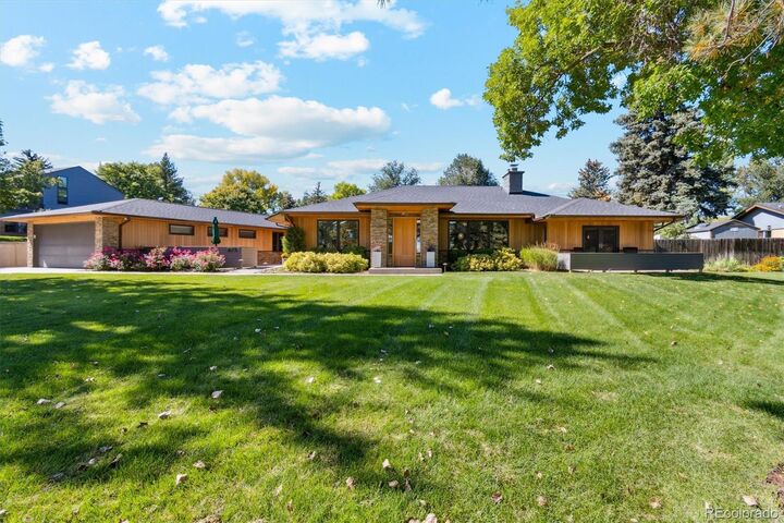 675 Reed Street  Lakewood CO 80214 photo