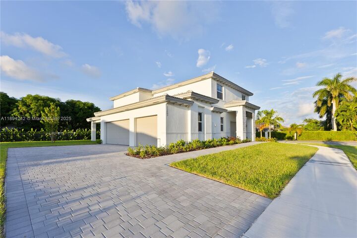 Property Photo: 13203 SW 188th Ter FL 33177
