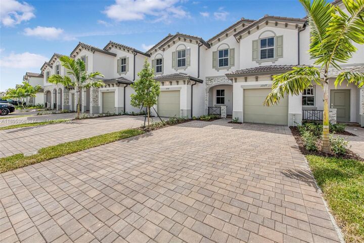Property Photo: 12577 NW 23rd Pl FL 33167