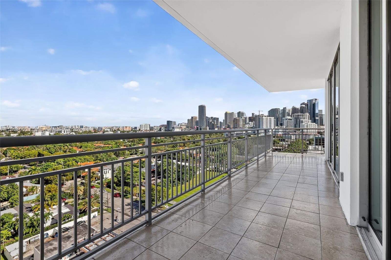 Property Photo: 2021 SW 3rd Ave Ph-3 FL 33129