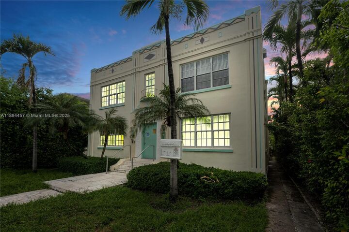 1027 S Euclid Ave 12  Miami Beach FL 33139 photo