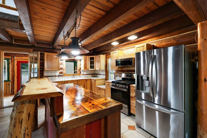 Property Photo: 427502 Highway 20 Hwy WA 99156