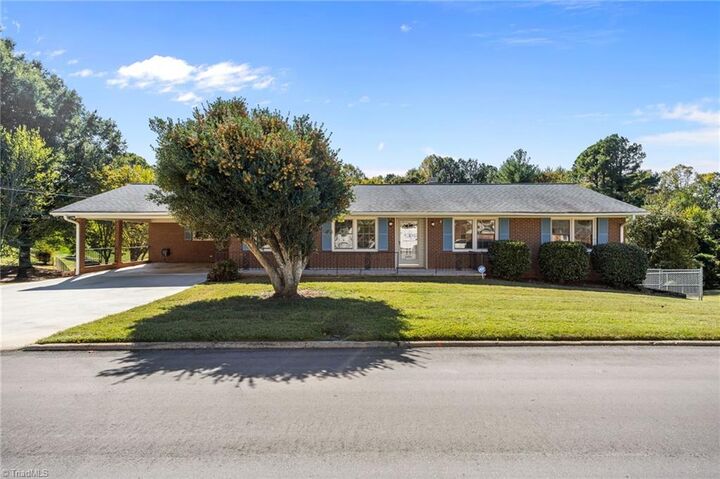 Property Photo: 107 Delta Street NC 27295